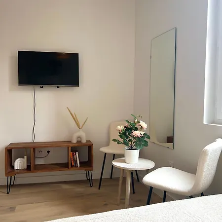 Le Saphir Apartment
