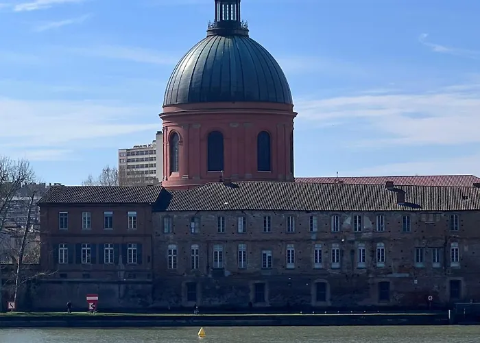 Le Saphir Daire Toulouse